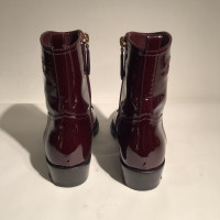 Chanel Ankle boots Patent leather in Bordeaux