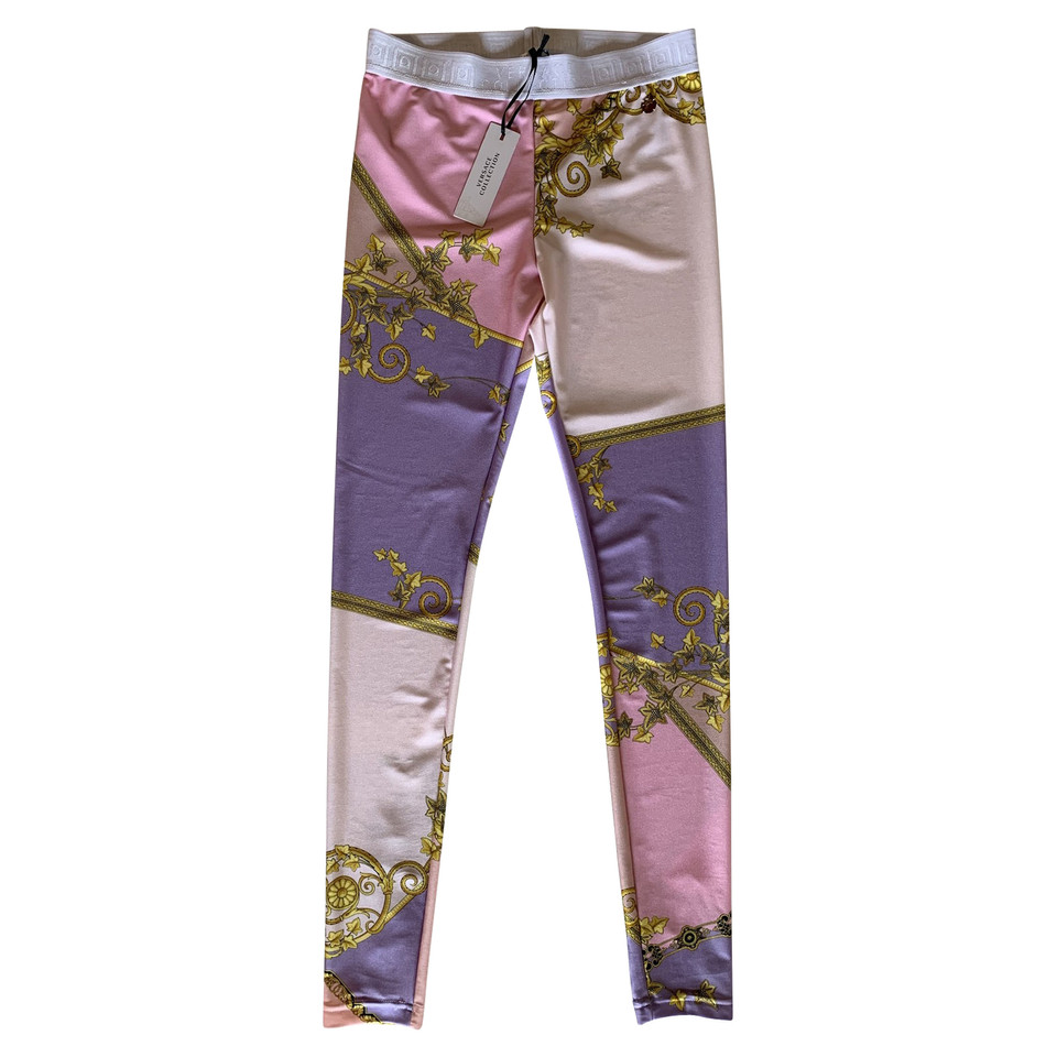 Gianni Versace Paire de Pantalon en Rose/pink