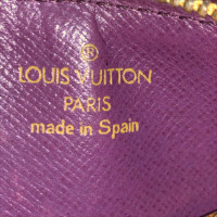 Louis Vuitton Tasje/Portemonnee Leer in Geel