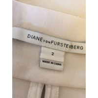 Diane Von Furstenberg Vestito in Viscosa in Bianco