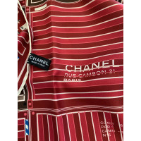 Chanel Scarf/Shawl Silk in Red