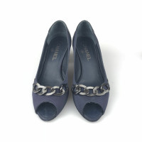 Chanel Pumps/Peeptoes Canvas in Blue