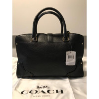 Coach Shoulder bag Leather in Black