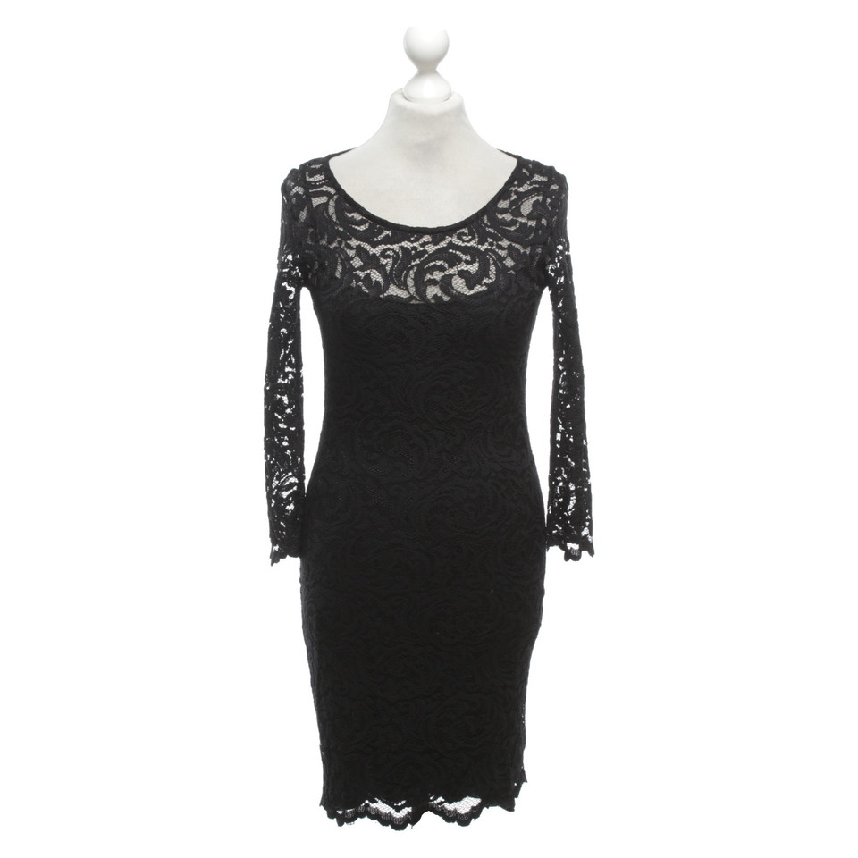 Velvet Lace dress in black