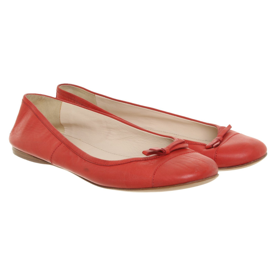 Prada Slippers/Ballerinas Leather in Red