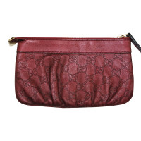 Gucci clutch with Guccissima pattern