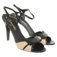 Chanel Sandalen in tweekleurig