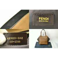 Fendi Schoudertas Leer in Bruin