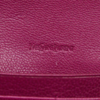 Yves Saint Laurent Täschchen/Portemonnaie aus Leder in Violett