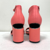 Alexander Wang Sandalen aus Leder in Rosa / Pink