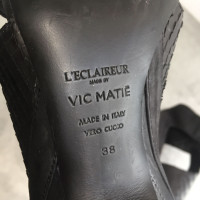 Vic Matie Sandalen aus Leder in Schwarz
