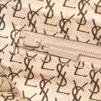 Yves Saint Laurent Clutch in Grijs