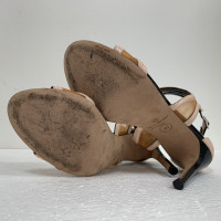 Mc Q Alexander Mc Queen Sandals Patent leather in Nude