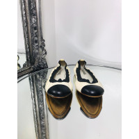 Chanel Slippers/Ballerinas Leather in White