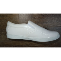 Comme Des Garçons Sneaker in Pelle verniciata in Bianco