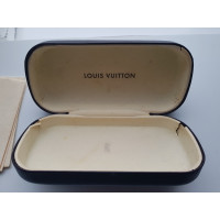 Louis Vuitton Occhiali da sole in Nero