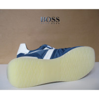 Hugo Boss Sneakers in Blau