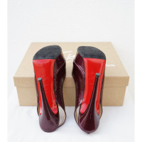 Christian Louboutin Sandals Patent leather in Bordeaux