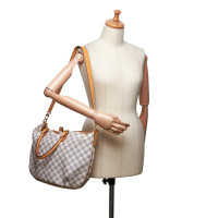 Louis Vuitton Shoulder bag Canvas in White