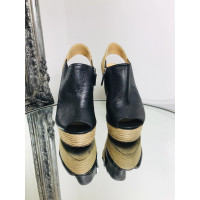 Gucci Sandales en Cuir en Noir