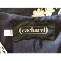 Cacharel deleted product