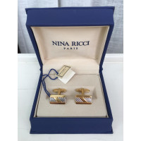 Nina Ricci Jewellery Set in Gold