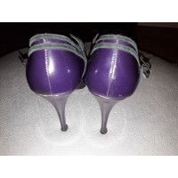 Guess Pumps/Peeptoes Patent leather in Violet