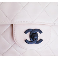Chanel Classic Flap Bag in Pelle in Rosa