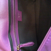 Fendi Handtasche aus Leder in Fuchsia