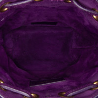Yves Saint Laurent Umhängetasche aus Wildleder in Violett