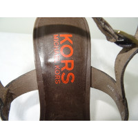 Michael Kors Sandalen aus Leder in Braun
