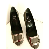 Roger Vivier Pumps/Peeptoes en Cuir en Gris