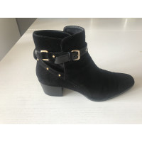 Tod's Ankle boots Suede in Black