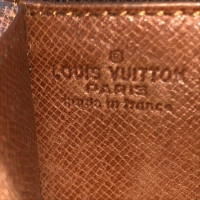 Louis Vuitton Tasje/Portemonnee in Bruin