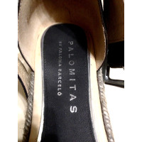 Paloma Barcelo Chaussures compensées en Cuir en Noir
