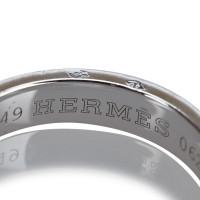 Hermès Ring aus Weißgold in Silbern