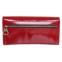 Alexander McQueen Clutch Bag Patent leather in Red