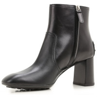 Tod's Ankle boots Leather in Black