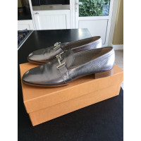 Tod's Slippers/Ballerinas Leather in Silvery
