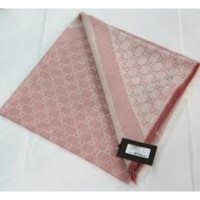 Gucci Schal/Tuch aus Wolle in Rosa / Pink
