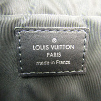 Louis Vuitton Fast V