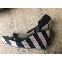 Off White Wedges aus Leder in Schwarz