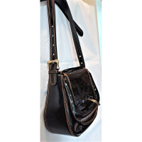 Fendi Shoulder bag Patent leather in Black