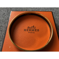 Hermès Email mittel