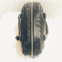 Valentino Garavani Handtasche aus Canvas in Schwarz