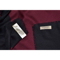 Burberry Schal/Tuch aus Wolle in Bordeaux