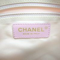 Chanel Schoudertas Canvas in Roze