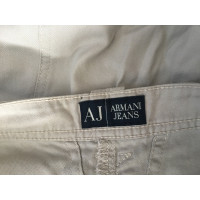 Armani Jeans Paio di Pantaloni in Cotone in Crema