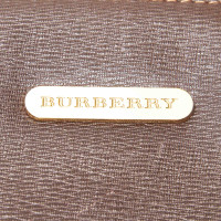 Burberry Umhängetasche aus Leder in Braun