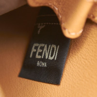 Fendi Umhängetasche aus Leder in Beige